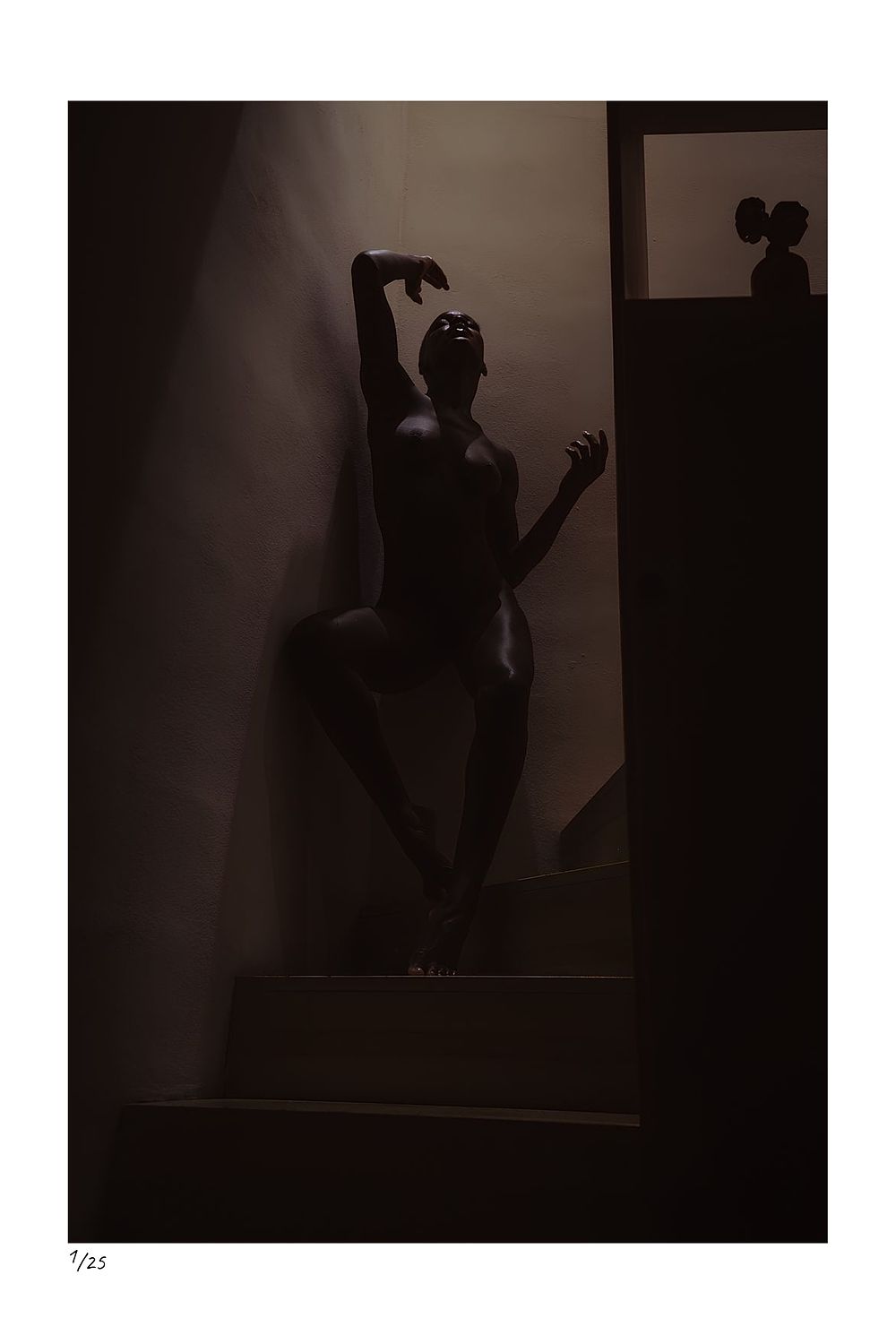 Stillness | Pivot Pixie | Room Noir 3 preview